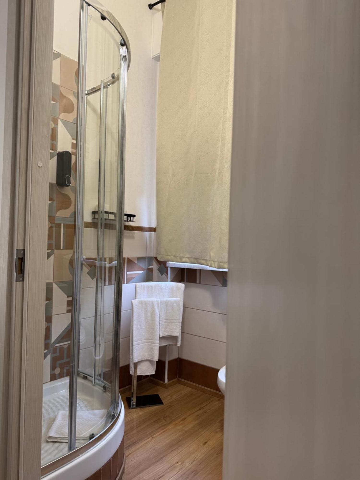 Crispi 120 Rooms New Opening Palermo Exterior foto